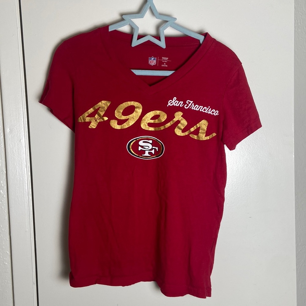 Women’s NFL 49ers V Neck Shirt